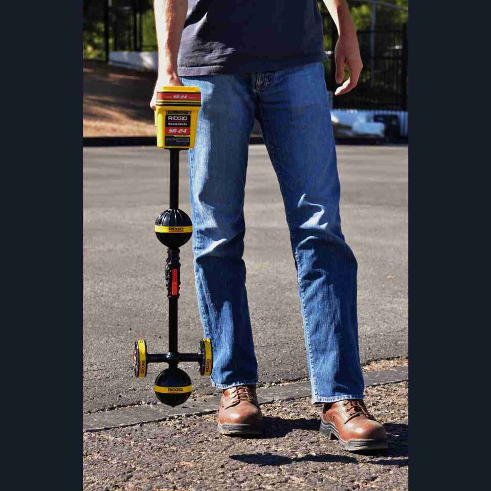RIDGID SEEKTECH SR-24 TESPİT DEDEKTÖRÜ BLUETOOTH VE GPS ÖZELLİKLİ